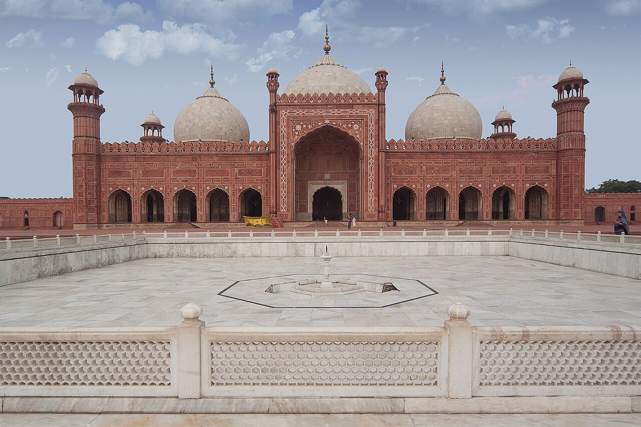 Badshahi Mosque